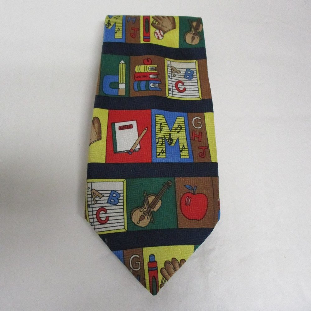 Kindergarten Teacher's Novelty Tie